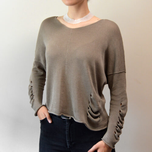 Handknitted Waves Top in taupe cotton by INESKA — front view