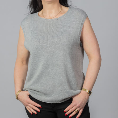 Nettle fibre top by INESKA — front view