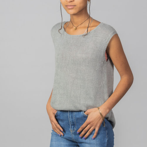 100% Nettle Top by INESKA — side view, natural texture detail